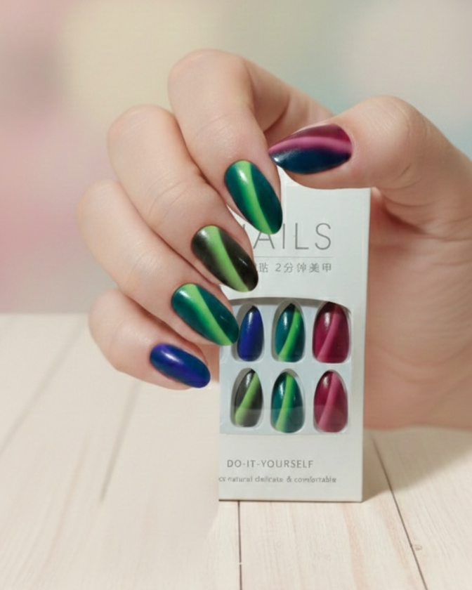 Premium DIY 12pcs Magnetic Cat-Eye Press-On Nails Set - Multi-Color